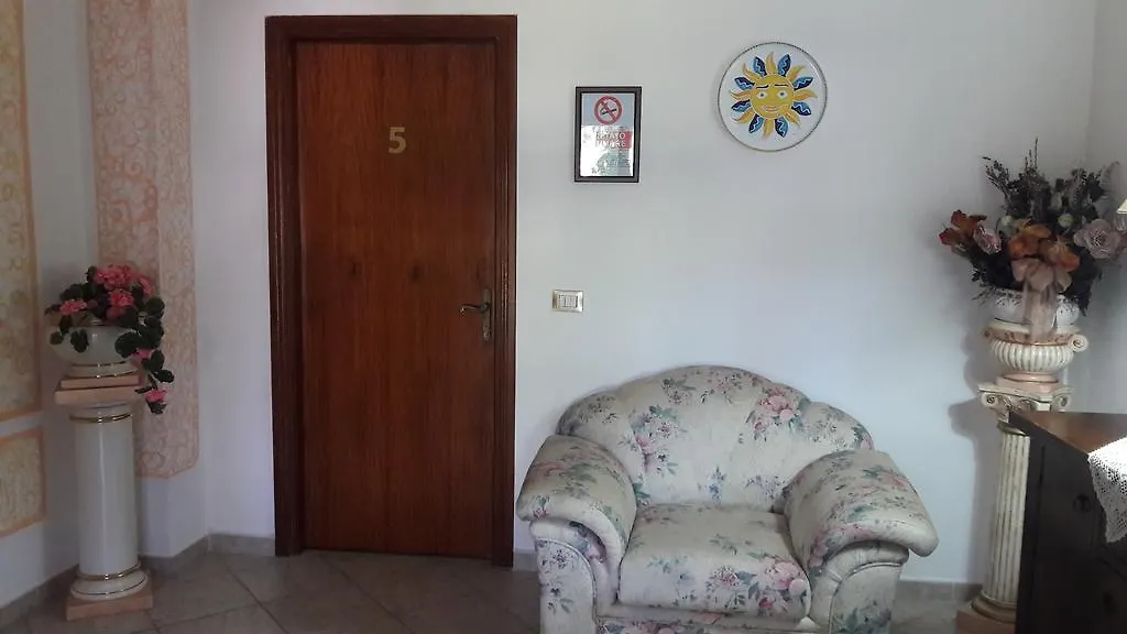 Affittacamere Il Laghetto Siniscola Guest house